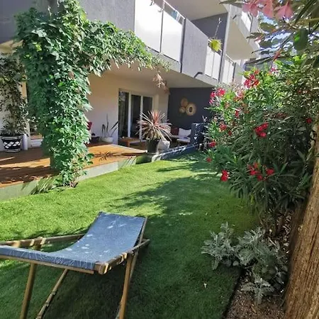 Moderne 6 Personnes Terrasse Et Jardin *