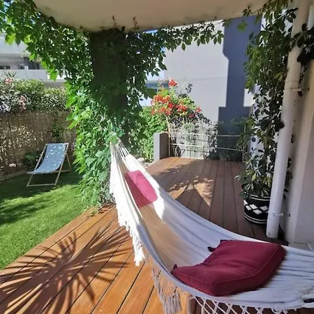 Moderne 6 Personnes Terrasse Et Jardin