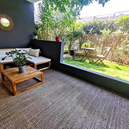Apartment Moderne 6 Personnes Terrasse Et Jardin