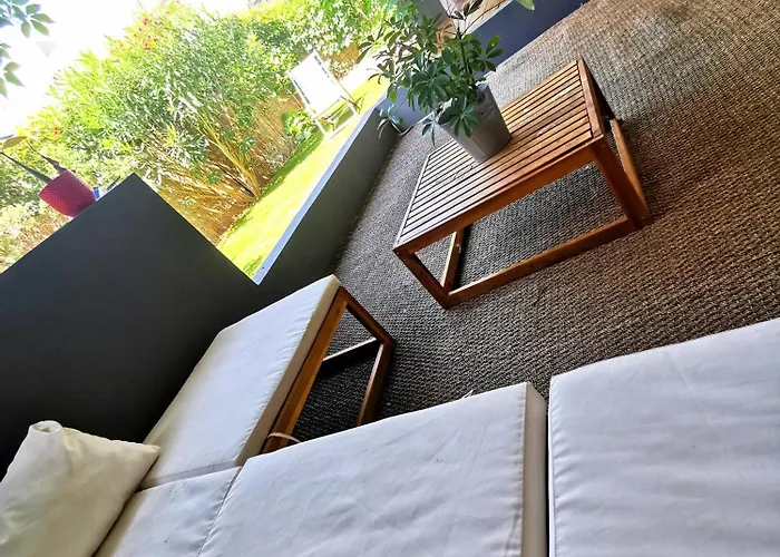Moderne 6 Personnes Terrasse Et Jardin Διαμέρισμα *